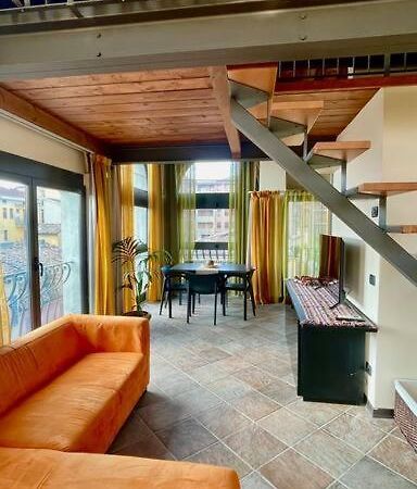 Altana - Loft Sulla Citta Apartment Parma Exterior photo